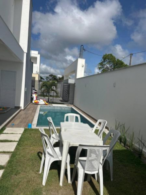 casa nova moderna 4min da praia 10 min do axemoi e toatoa 300m de hipermercado e farmácias